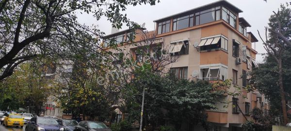 Altunizade Faikbey Mescidi Sok.satılık Daire