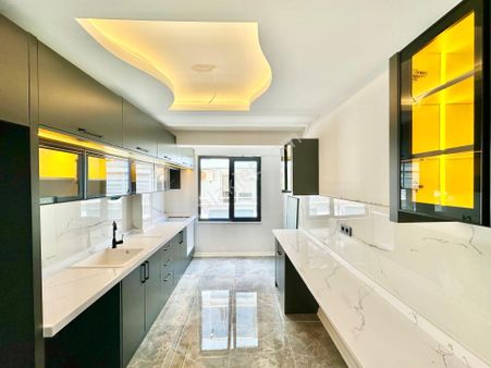 ꧁ay Emlaktan꧂akçay'da Çay Ve Kazdağı Manzaralı Ön Cephe Arakat Mimari Tasarım Satılık 3+1 Lüx Daire