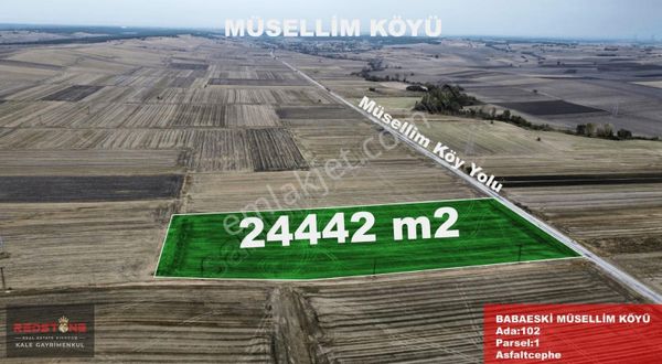 Kırklareli Babaeski Müselim Köyünde Asfalt Cepheli Tarla