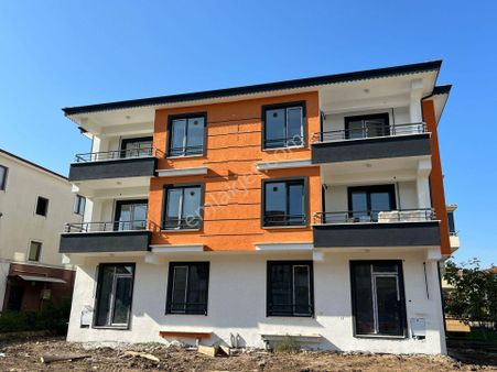 Karasu Çiğdem Emlaktan...merkezde & Yerden Isıtma & Mutfak Ayrı