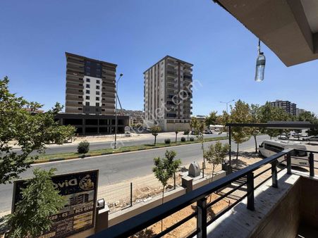 Ayalp'ten Yol Cepheli Fırsat 2+1!