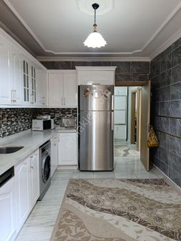 Merkezi Konumda Lokasyon Olarak İyidir 5 Oda Bakımlı