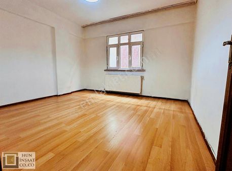 Bğcılar Güneşli 15 Temmuz Mah.de Satılık Arakat Daire!!