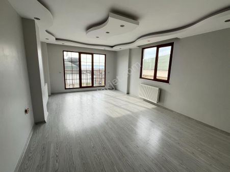 Büyükçekmece Fatih Mah Deniz Manzaralı Lüx Yeni Binada 3+1 Satılık Daire