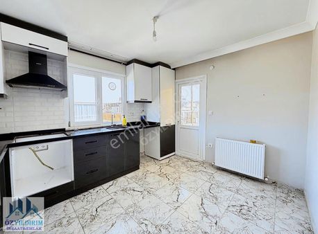 Sancaktepe İnönü Mah.kiralık 2+1 Daire