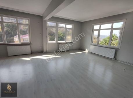 Beykoz Arakat 3+1 140m2 Çift Balkon Kiralık Daire