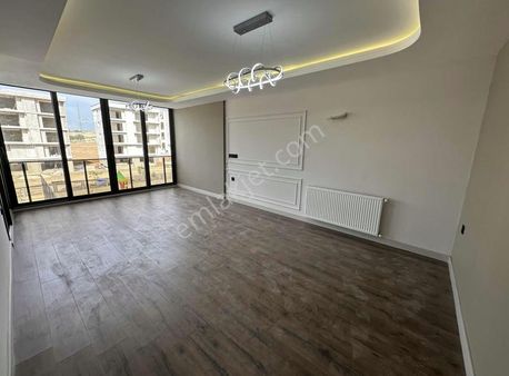 Kur Gruptan Ultra Lüx Cazip 3+1 K.mutfak Satılık Daire