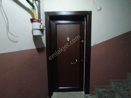 Şehir Merkezinde Kiralık 3+1 Doğalgazlı Arakat Daire