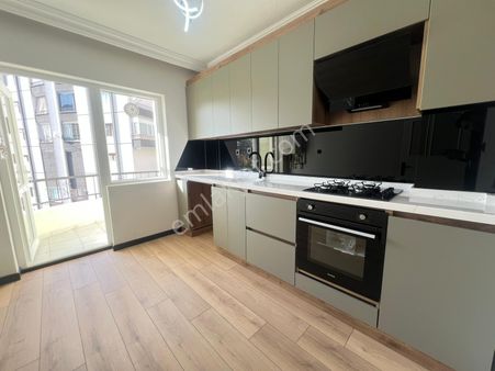 Engin Emlak'tan 5 Yol Yakını İçi Full Yapılı 3+1 Masrafsız Daire