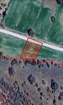 Satılık Bozüyük Düzdağ Yolu Üzerinde 656m2 Yakınında Elektrik