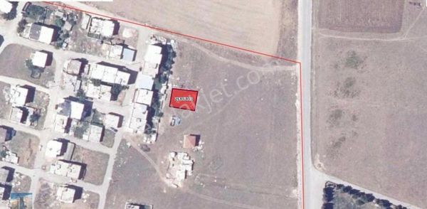 S1067 Ayhan Gezer Emlak'ta 100.yıl Mh 305m2 Satılık Arsa