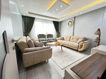 Peker Mahallesinde 3+1 Lüks Ara Kat Daire Fırsatı