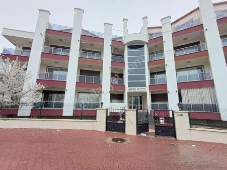 Emrah Çiftci'den Selçuklu Kosova Mah. Tramvay Hattı Yanı Eşyalı Satılık 1+1 Daire