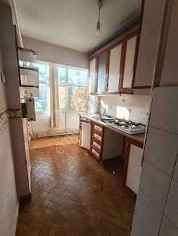 Asım Gündüz Cad. 85m2 2+1 Çift Balkon Salon Bağımsız 1. Kat Güneydoğu Kombili Satılık Daire