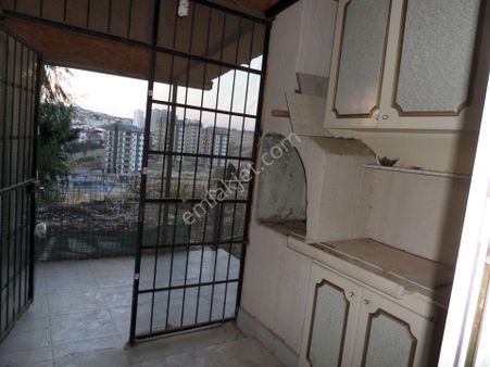 100.yılda ,3+1,kapalı Mut.,bahçeli,satılık Dubleks