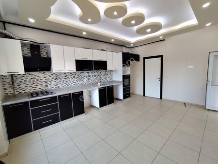 Şehir Merkezinde Yalım Mahallesi 3 + 1 Kiralık Daire