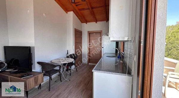 No 16'dan İzmir Çandarlıda Full Deniz Manzaralı Triblex Villa