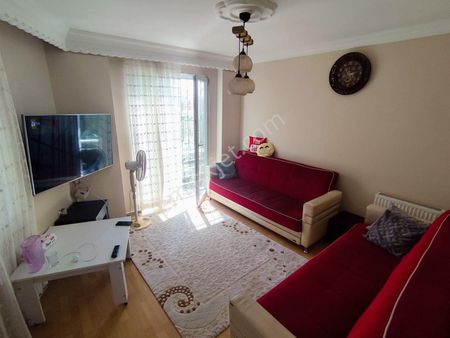 Mertcan Dan Hürriyet Mah Ulaşımı Kolay 2+1_75m2 Yüksek Giriş