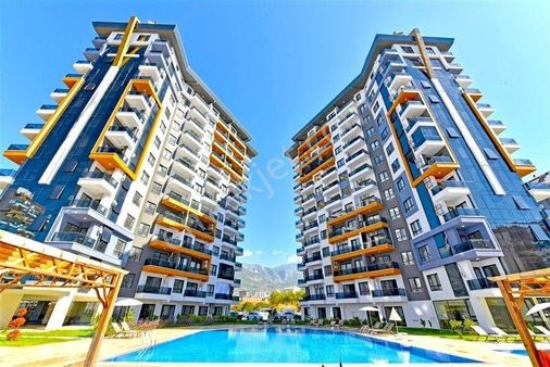 Alanya Mahmutlar Lüks Site İçerisinde, Denize Yürüme Mesafesinde 1+1 Daire