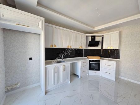 Selahaddin Eyyubi Mah. İşyapar Gayrimenkulden Kapalı Otoparklı Sıfır 3+1 Daire