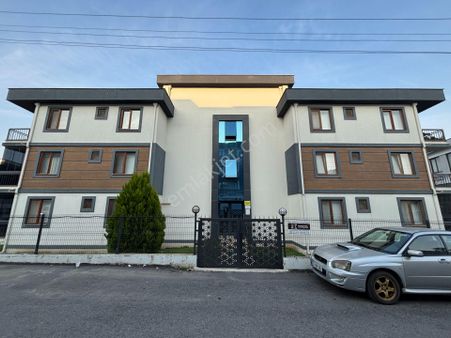 Remax Mavi'den Serdivan'da Lüks Site İçerisinde Modern 2+1 Kiralık Daire