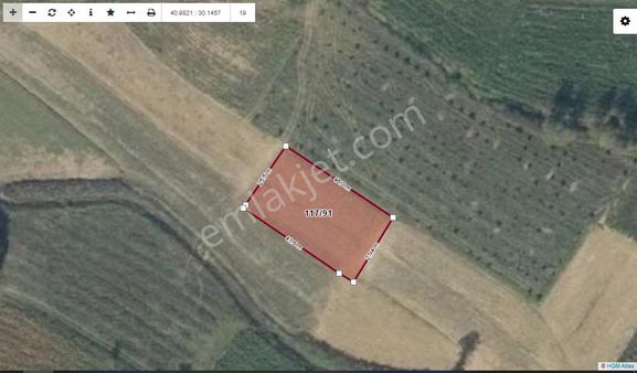 Kocaeli Kandıra Kırkarmut'da Satılık Kutu Gibi Tarla