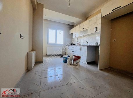 Çayırova İnönü Mah İki Aileye Uygun Üst Dubleks Daire