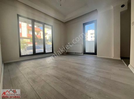 Çayırova Özgürlük Mah 2+1 Ters Dubleks Etrafı Açık