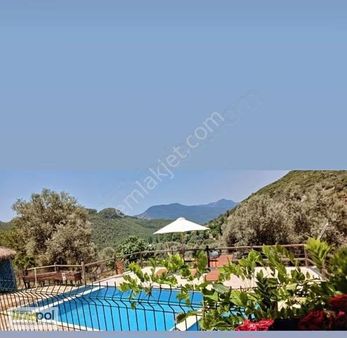 Limopol'den Çenger De 2+1 Müstakil Eşyalı Uzun Dönem Kiralık