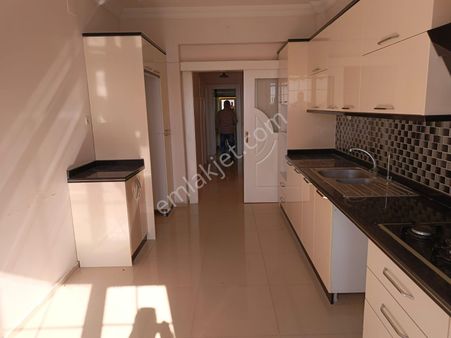 Şahinbey Akkentte Site İçinde Dolmuş Tramvay Park Okul Avm Pazar