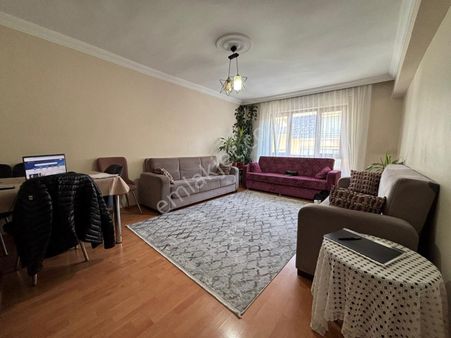 Turyap'tan Çaldıran Kapalı Pazar Yanı 3+1 Geniş Daire