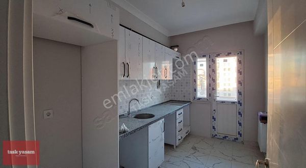 Tuzla Mimarsinan Mahallesinde Merkezi Konum Satılık 4+2 Daire