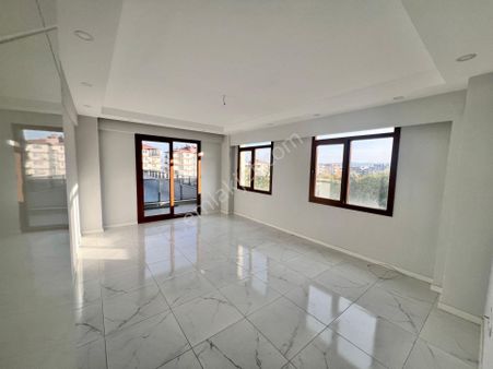 Bağbaşında Kiralık Ferah 3+1 Daire