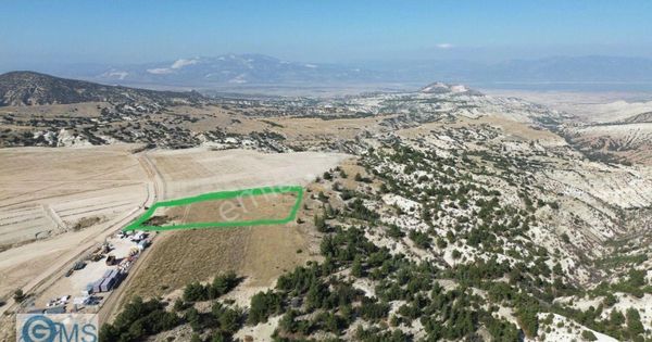 Burdur Merkez Yassıgümede 6130m2 Tek Tapu Yolu Var Uygun Fiyat