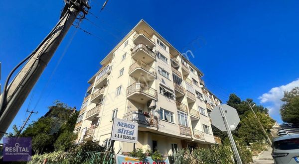 Beşevler Merkezde Geniş 3+1 Kiralık Daire