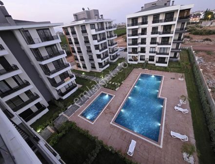 Ara Kat Eşyalı 1+1 / Havuz Manzaralı / İskan Var / Yeniköy