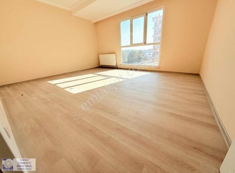 Çekemeköy'de Yeni Binada Geniş,ferah 2+1 Daire