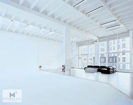 Maslak Rentaş İş Merkezi Devren Kiralık 300 M2 Fotoğraf Stüdyosu