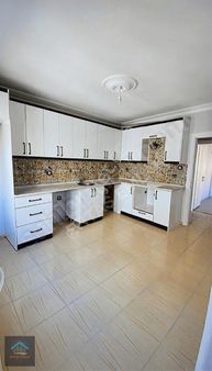 Ertaş Emlak'tan Yıldırım Mahallesinde Arakat 3+1 Daire