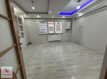 Karataş'tan Geniş 2+1 Giriş Katı Tek Daire Üzeri