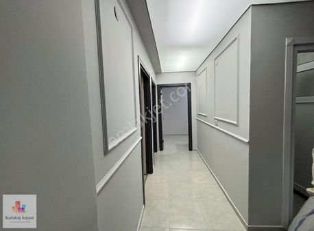 Karataş'tan Lüks Geniş Kullanışlı 3+1 130m² Giriş Katı