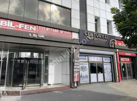 Bahçeşehir Bahçekent Te 180m2 Ofis Kapalı Garajlı Anacadde De