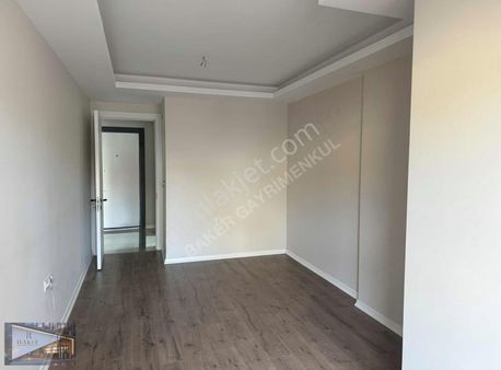 Baker'den Yeni Karamanda 3 Yaşında Kiralık 2+1 Daire