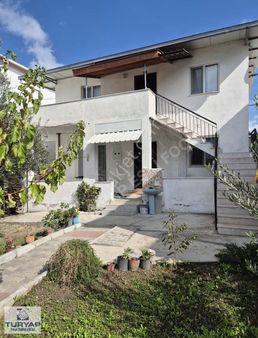 Turyap Foça'dan Eşyalı Kiralık Bağarasında 2+1 Daire