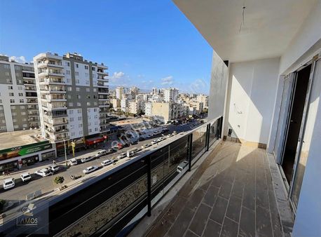 Aşağı Alata Deniz Manzaralı 6. Ara Kat Satılık 1+1