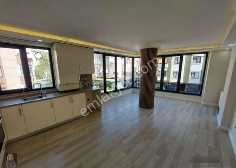 Altıntepe Marmaray’a Çok Yakın, Prestijli Yapıda Özel Tasarım 2+1 Satılık Daire | İlke Emlak