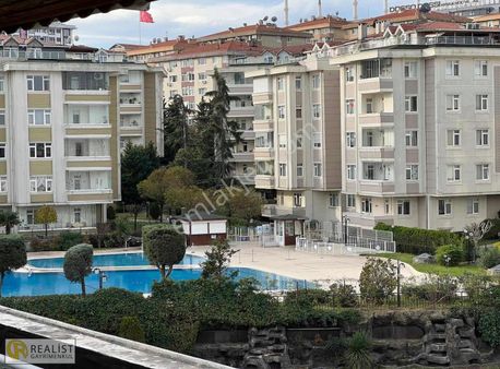 Çengelköy Doktorlar Sitesinde Muhteşem 4+2 Dublex Daire
