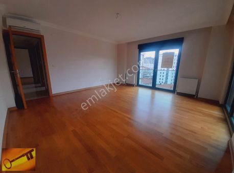 Kozzy Avm Yakınında Yeni Binada Kiralık 2+1