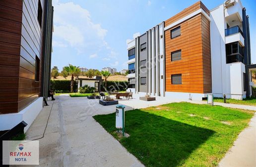 Menderes Görece Site İçi, Havuzlu 2+1 Satılık Daire