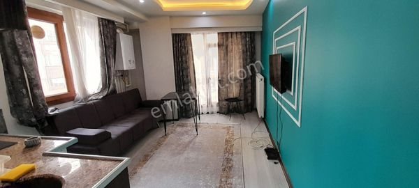 Ender Uysal Gayrimenkulden Çınara Yakın 1+1 Kiralık Apart...